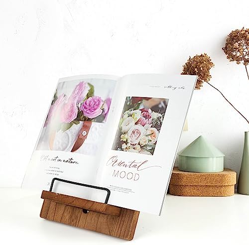 Qiang Ni Wood Cookbook Stand with Adjustable Design